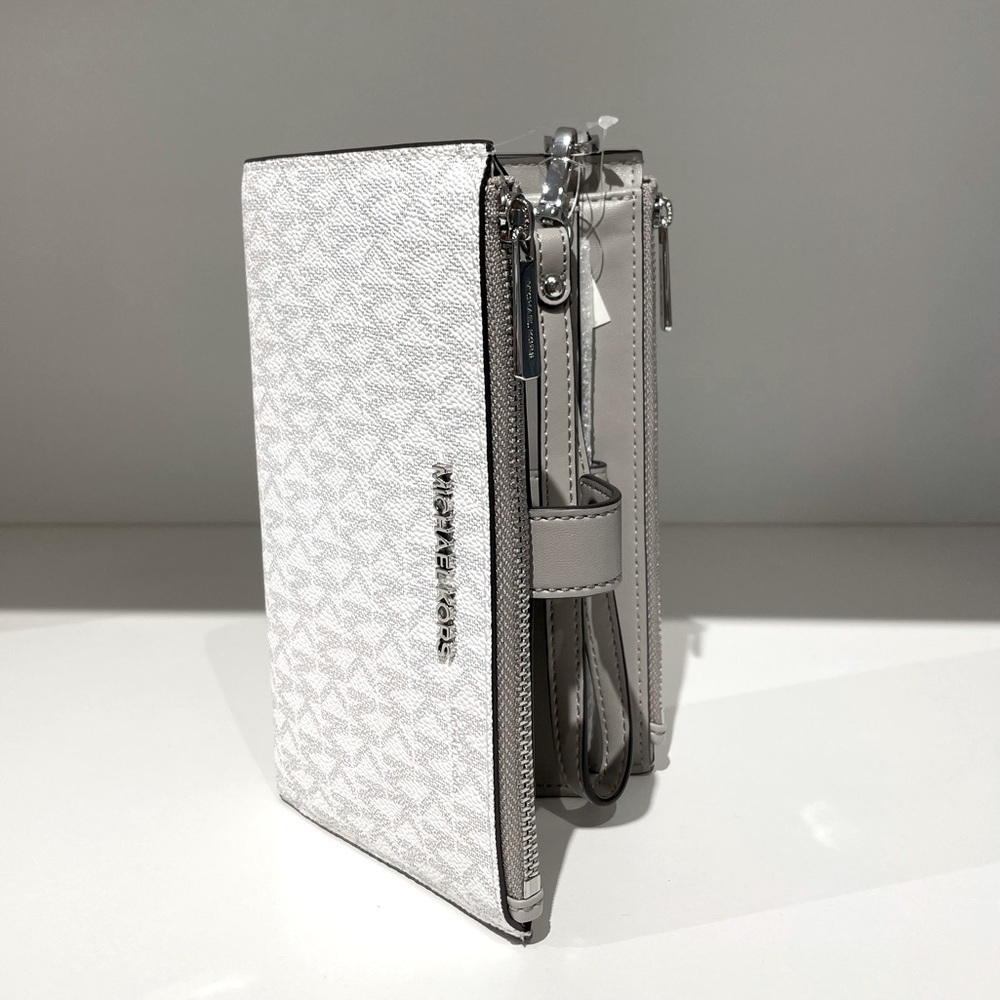 Michael Kors Jet Set double zip wristlet wallet